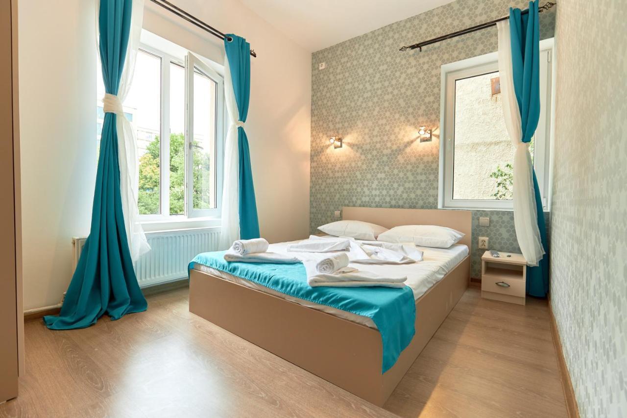 Stanford Aparthotel Gara De Nord Bukarest Eksteriør billede