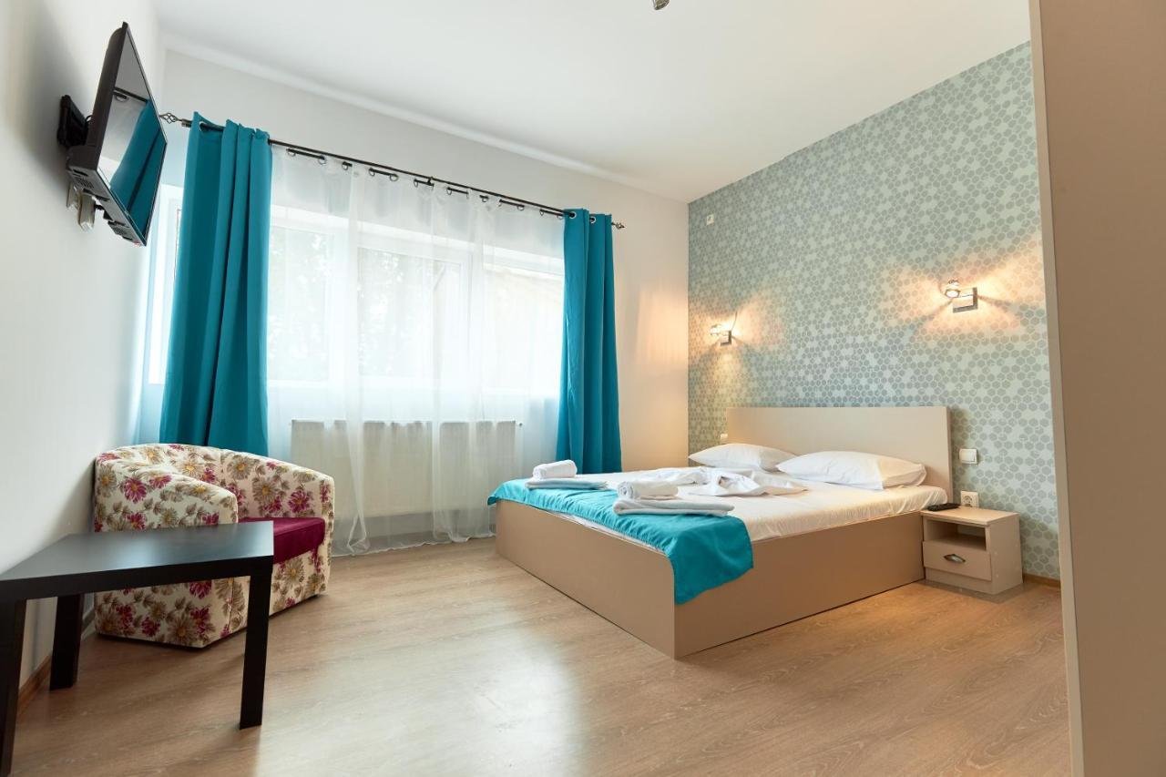 Stanford Aparthotel Gara De Nord Bukarest Eksteriør billede